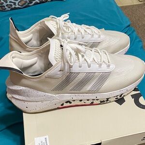 Adidas Boost white, black, pink men’s 12 NEW